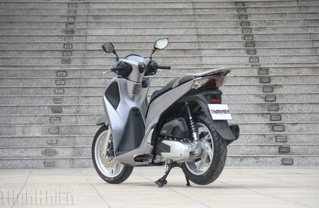 Xe Honda SH150i nhập khẩu từ Ý giá bao nhiêu  Danhgiaxe